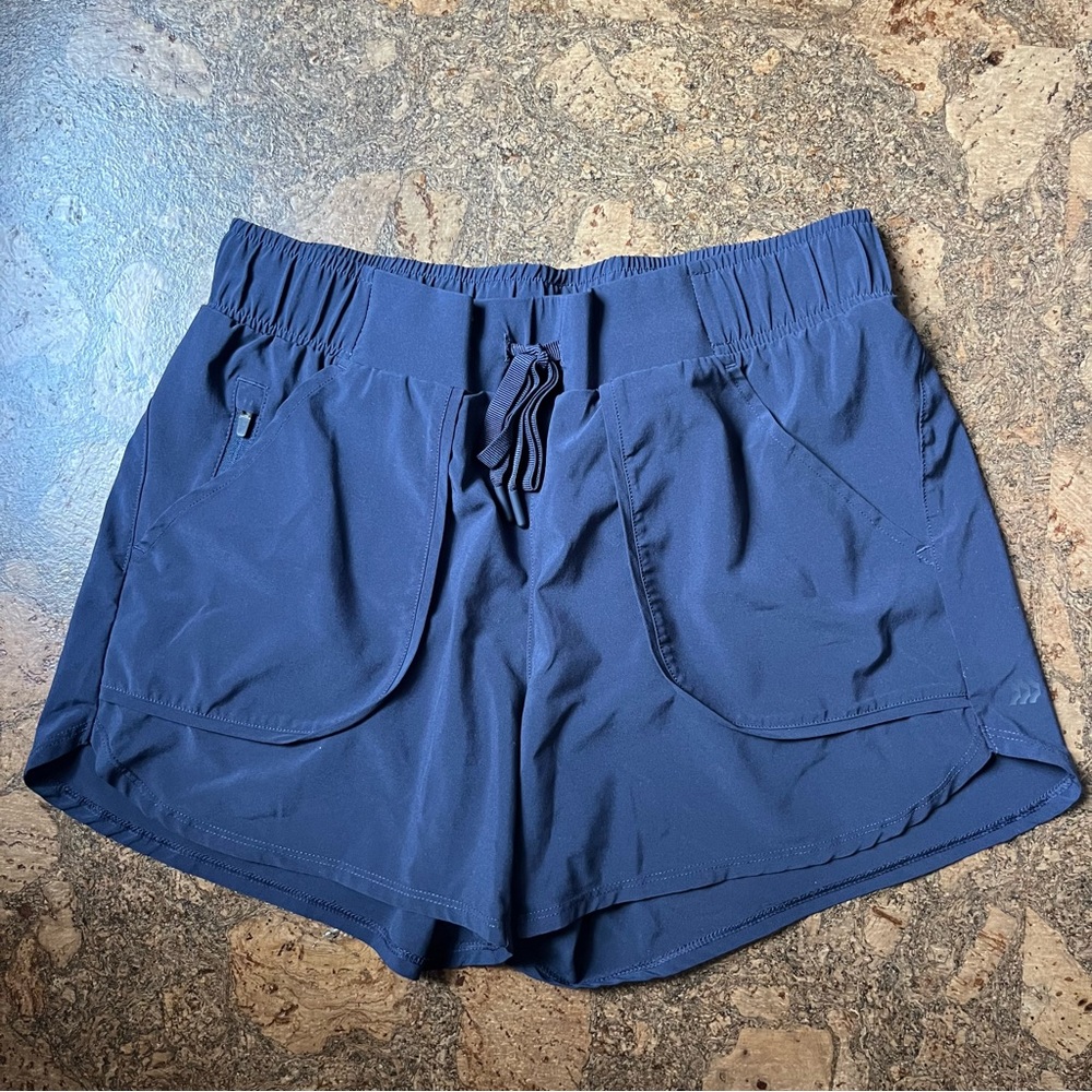 ALL IN MOTION NAVY SHORTS